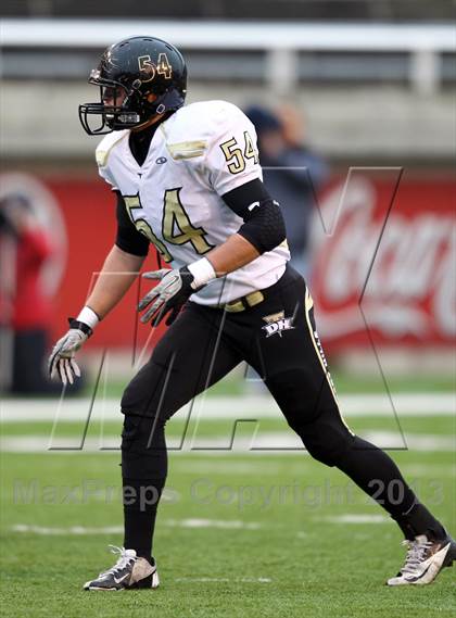 Thumbnail 3 in Dixie vs. Desert Hills (UHSAA 3AA Semifinal) photogallery.