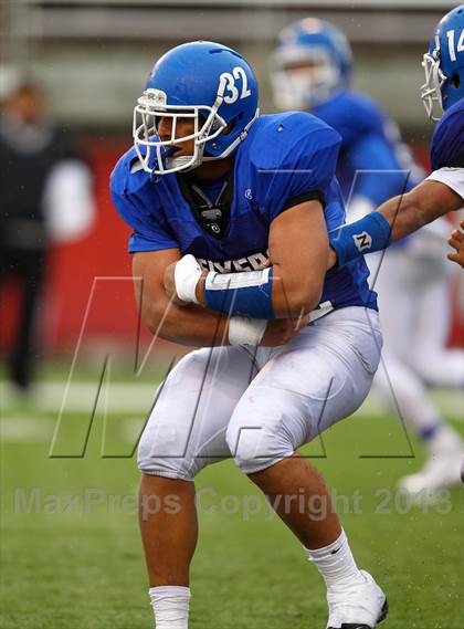 Thumbnail 3 in Dixie vs. Desert Hills (UHSAA 3AA Semifinal) photogallery.