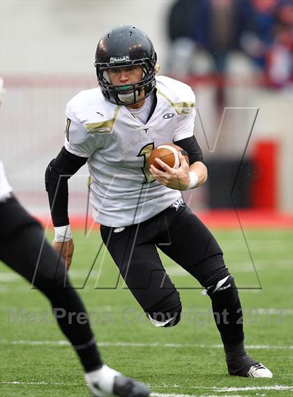 Thumbnail 2 in Dixie vs. Desert Hills (UHSAA 3AA Semifinal) photogallery.