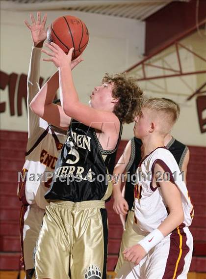 Thumbnail 2 in FR: Golden Sierra @ Encina Prep photogallery.