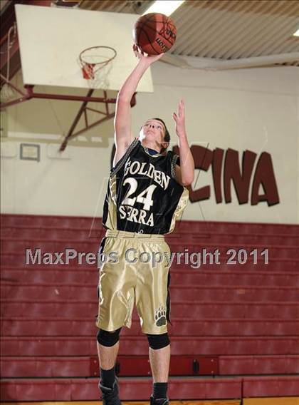 Thumbnail 2 in FR: Golden Sierra @ Encina Prep photogallery.