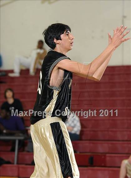 Thumbnail 2 in FR: Golden Sierra @ Encina Prep photogallery.