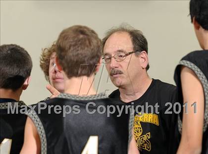 Thumbnail 1 in FR: Golden Sierra @ Encina Prep photogallery.