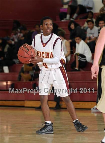 Thumbnail 2 in FR: Golden Sierra @ Encina Prep photogallery.