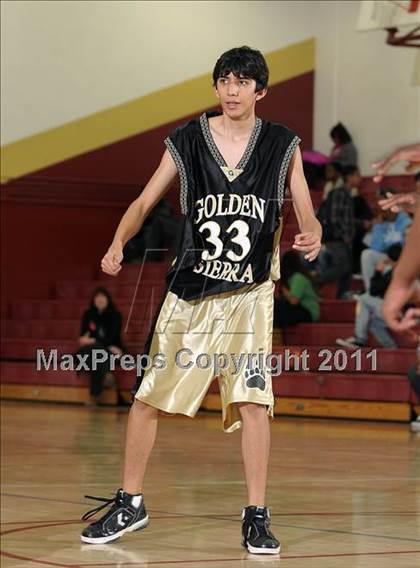 Thumbnail 1 in FR: Golden Sierra @ Encina Prep photogallery.