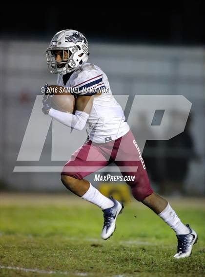 Thumbnail 2 in Garfield @ San Fernando (CIF LACS 1st Round) photogallery.