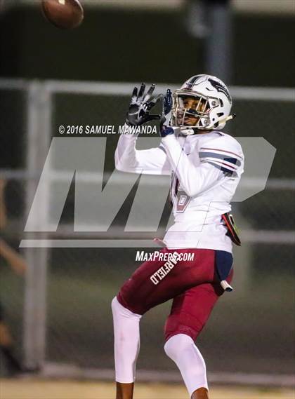 Thumbnail 3 in Garfield @ San Fernando (CIF LACS 1st Round) photogallery.