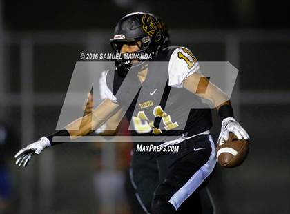 Thumbnail 3 in Garfield @ San Fernando (CIF LACS 1st Round) photogallery.
