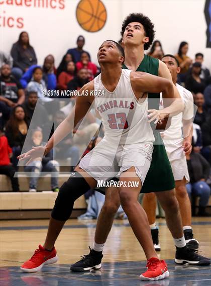 Thumbnail 1 in Notre Dame vs. George Washington Prep (CIF SoCal Regional D3 Round 2) photogallery.