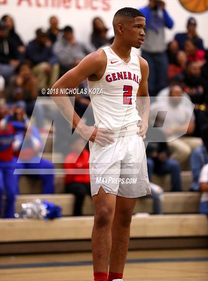 Thumbnail 3 in Notre Dame vs. George Washington Prep (CIF SoCal Regional D3 Round 2) photogallery.