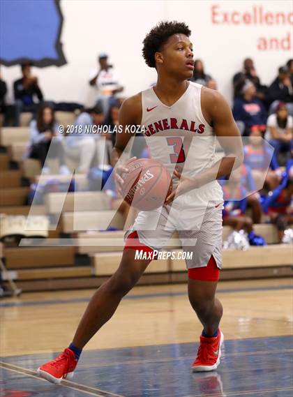 Thumbnail 3 in Notre Dame vs. George Washington Prep (CIF SoCal Regional D3 Round 2) photogallery.