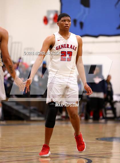 Thumbnail 3 in Notre Dame vs. George Washington Prep (CIF SoCal Regional D3 Round 2) photogallery.