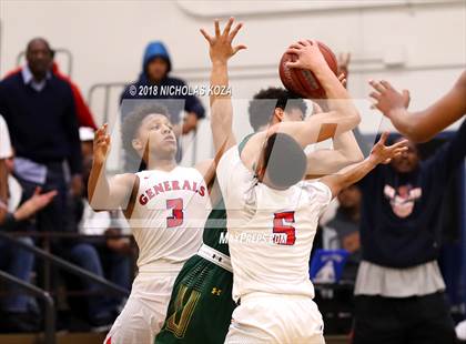 Thumbnail 1 in Notre Dame vs. George Washington Prep (CIF SoCal Regional D3 Round 2) photogallery.