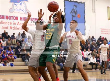 Thumbnail 2 in Notre Dame vs. George Washington Prep (CIF SoCal Regional D3 Round 2) photogallery.