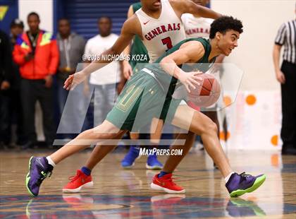 Thumbnail 3 in Notre Dame vs. George Washington Prep (CIF SoCal Regional D3 Round 2) photogallery.