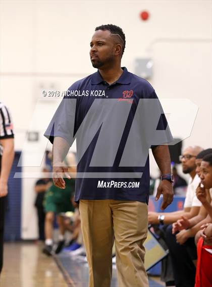 Thumbnail 2 in Notre Dame vs. George Washington Prep (CIF SoCal Regional D3 Round 2) photogallery.