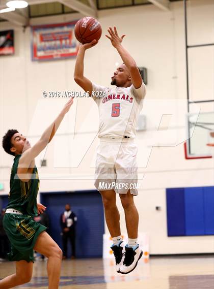 Thumbnail 3 in Notre Dame vs. George Washington Prep (CIF SoCal Regional D3 Round 2) photogallery.