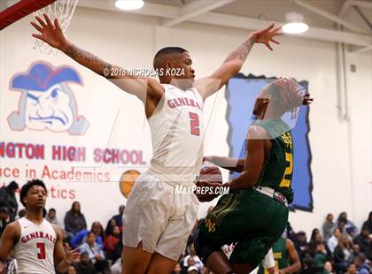 Thumbnail 3 in Notre Dame vs. George Washington Prep (CIF SoCal Regional D3 Round 2) photogallery.