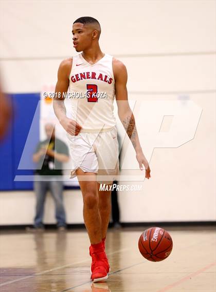 Thumbnail 1 in Notre Dame vs. George Washington Prep (CIF SoCal Regional D3 Round 2) photogallery.
