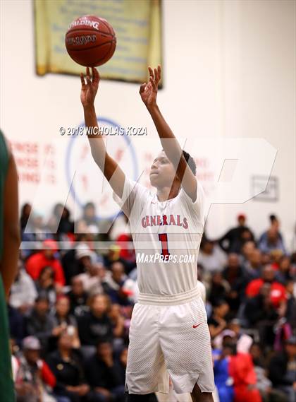 Thumbnail 3 in Notre Dame vs. George Washington Prep (CIF SoCal Regional D3 Round 2) photogallery.