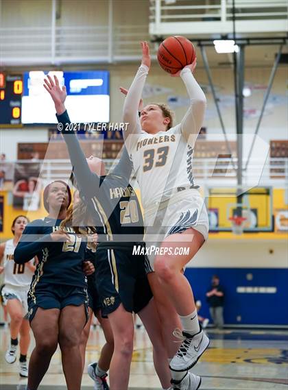 Thumbnail 1 in Decatur Central @ Mooresville photogallery.
