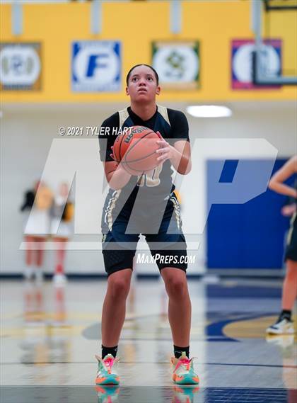 Thumbnail 3 in Decatur Central @ Mooresville photogallery.