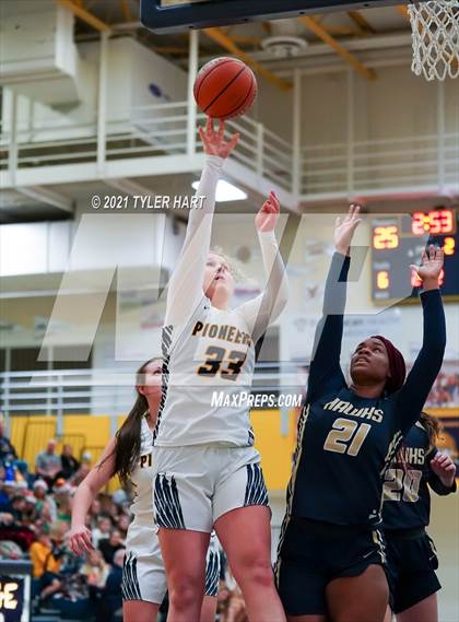Thumbnail 1 in Decatur Central @ Mooresville photogallery.