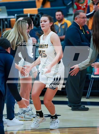 Thumbnail 3 in Decatur Central @ Mooresville photogallery.