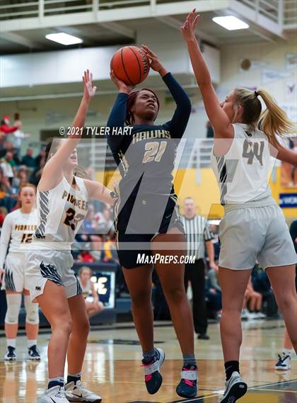 Thumbnail 2 in Decatur Central @ Mooresville photogallery.