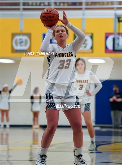 Thumbnail 1 in Decatur Central @ Mooresville photogallery.