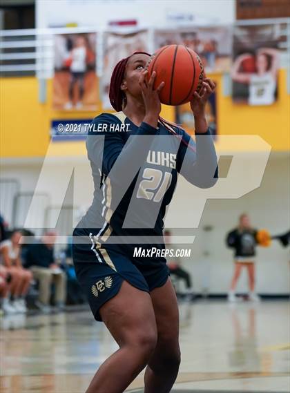 Thumbnail 3 in Decatur Central @ Mooresville photogallery.