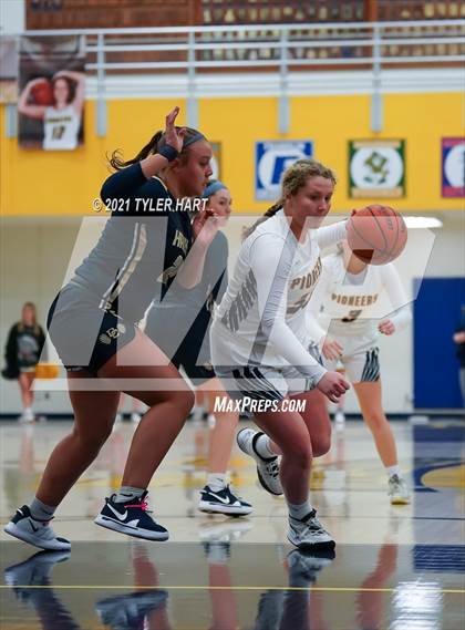 Thumbnail 1 in Decatur Central @ Mooresville photogallery.