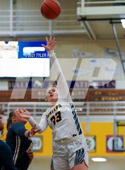 Thumbnail 3 in Decatur Central @ Mooresville photogallery.