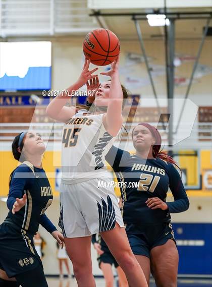 Thumbnail 2 in Decatur Central @ Mooresville photogallery.