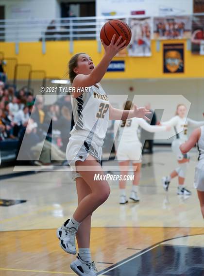 Thumbnail 1 in Decatur Central @ Mooresville photogallery.