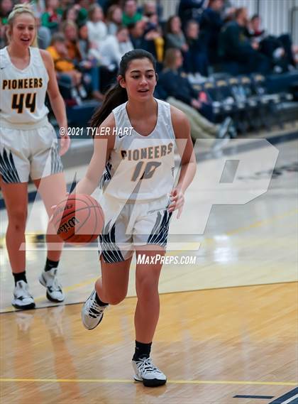Thumbnail 1 in Decatur Central @ Mooresville photogallery.