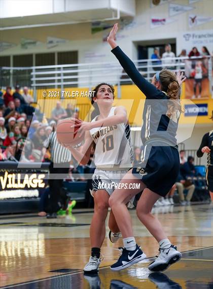 Thumbnail 3 in Decatur Central @ Mooresville photogallery.
