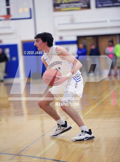 Thumbnail 1 in Irondequoit vs. Mendon (Section V Class1A Semifinal) photogallery.