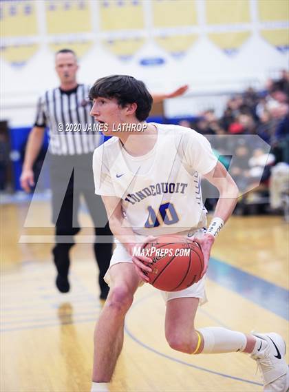 Thumbnail 2 in Irondequoit vs. Mendon (Section V Class1A Semifinal) photogallery.