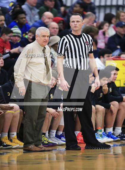 Thumbnail 2 in Irondequoit vs. Mendon (Section V Class1A Semifinal) photogallery.