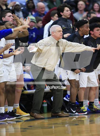 Thumbnail 2 in Irondequoit vs. Mendon (Section V Class1A Semifinal) photogallery.