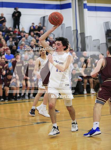 Thumbnail 2 in Irondequoit vs. Mendon (Section V Class1A Semifinal) photogallery.
