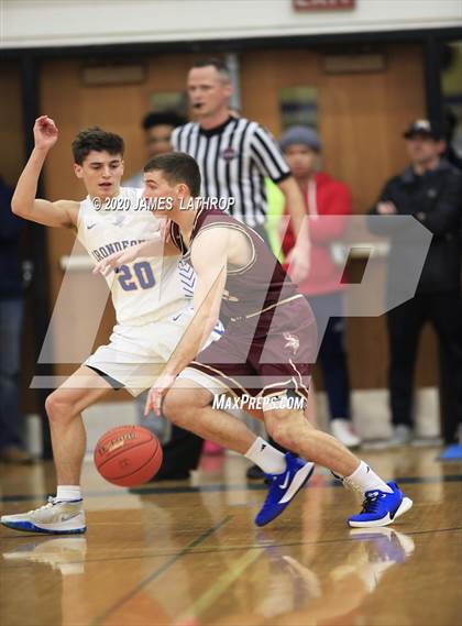 Thumbnail 3 in Irondequoit vs. Mendon (Section V Class1A Semifinal) photogallery.