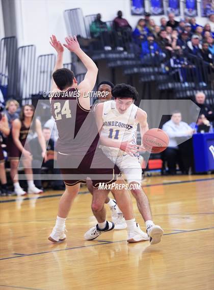 Thumbnail 3 in Irondequoit vs. Mendon (Section V Class1A Semifinal) photogallery.