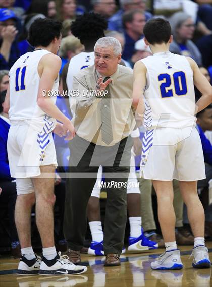 Thumbnail 1 in Irondequoit vs. Mendon (Section V Class1A Semifinal) photogallery.