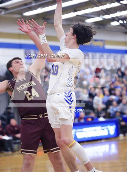 Thumbnail 3 in Irondequoit vs. Mendon (Section V Class1A Semifinal) photogallery.