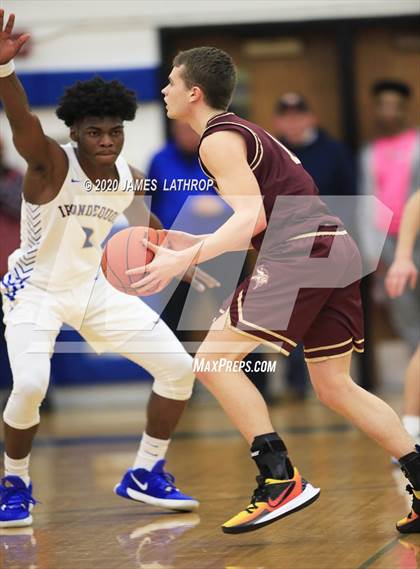 Thumbnail 3 in Irondequoit vs. Mendon (Section V Class1A Semifinal) photogallery.