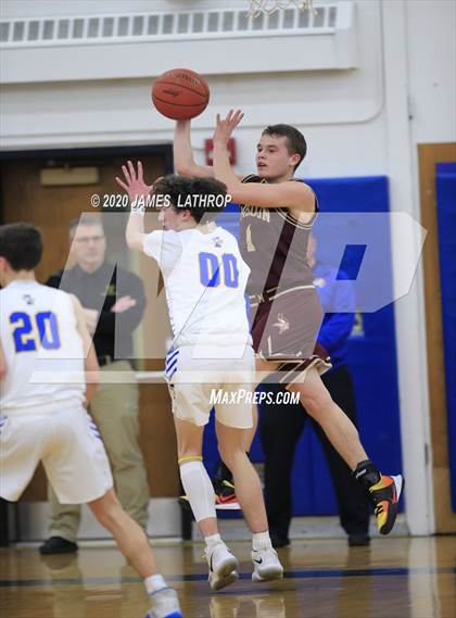 Thumbnail 3 in Irondequoit vs. Mendon (Section V Class1A Semifinal) photogallery.