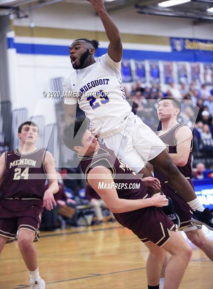 Thumbnail 3 in Irondequoit vs. Mendon (Section V Class1A Semifinal) photogallery.