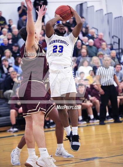 Thumbnail 2 in Irondequoit vs. Mendon (Section V Class1A Semifinal) photogallery.